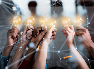 2021新时代英雄人物及事迹150字 新时代好少年2021直播